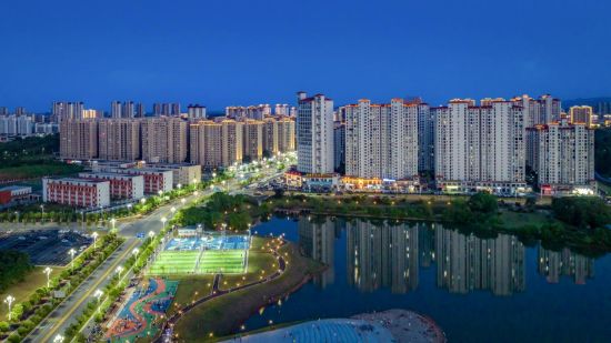 周珉 摄 周珉 摄