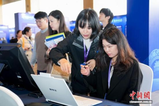 1117գ2025ʲѧú()߽ʺڽʡϲоСʡͼ