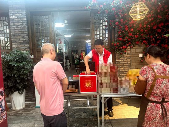 ͼΪ�ڶ��̲�Ӫ�������γ¿����ԹŽֿͻ���չ���ָ��