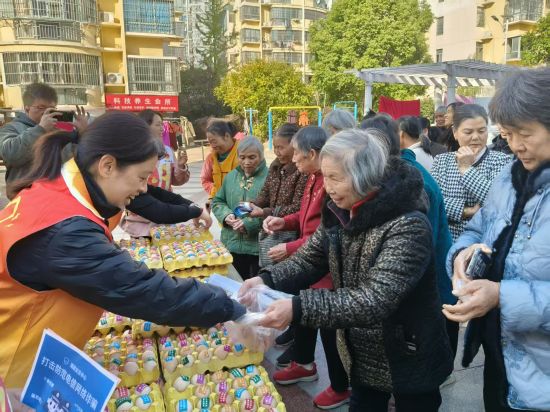 为守护群众的 为守护群众的