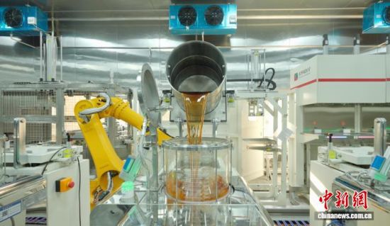 ͼΪ�����Ž�������(ҽ����)�ǻ۹�����ҩ���ڵ�ȫ�Զ���ҩ����¬���� ��