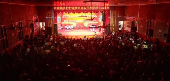 水南农民剧团演出现场 水南农民剧团演出现场