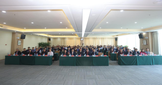 参会人员全体合影 参会人员全体合影