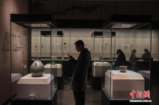 ͼΪ�����ڲι�չ������������� ������ ��