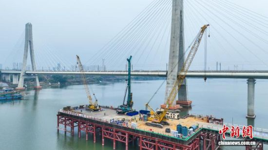 ͼΪ12��22�գ��������ݣ����Ӹ����ӽ��ش���׮��ʩ���ֳ��������� ��.jpg