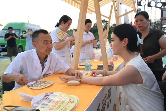 �������а�������������ҽʦ������̯λΪ�������