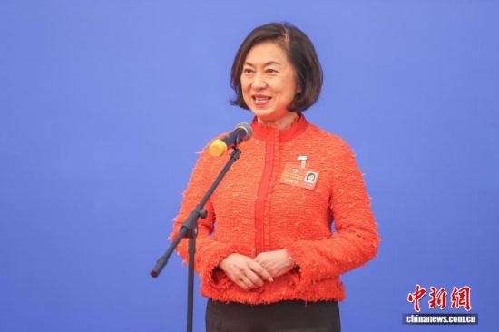 1��26�գ�����ʡ��Э��ί�������������޹�˾�ܲó�־�����཭��ʡ��Эʮ�����Ĵλ����׳���ίԱͨ������������ ��