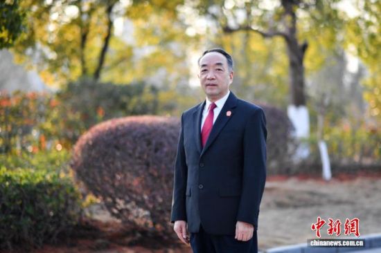 图为江西省人大代表,江西省高级人民法院党组书记、院长傅信平。江西省高级人民法院 供图 图为江西省人大代表,江西省高级人民法院党组书记、院长傅信平。江西省高级人民法院 供图