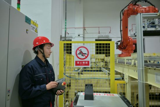 ͼΪά����ԱФ��Ԩ�����Ų�߼ܿ�ϵͳ����