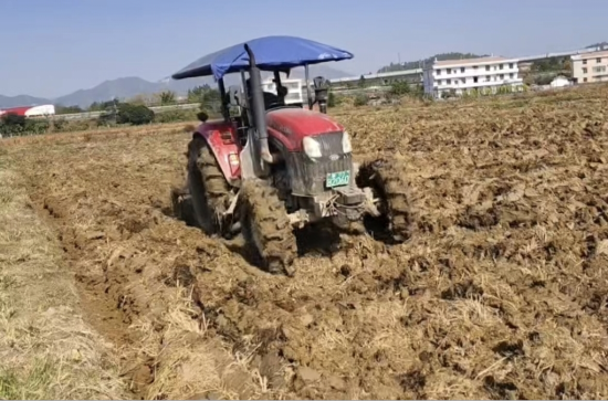 ͼΪ��ũ����ũ�����з�������