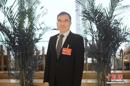 ͼΪ���ڲμ�ȫ�������ȫ���˴�������ϲ���ѧУ�����й���ѧԺԺʿ���ʹ⡣�ܷ��߹�ͼ