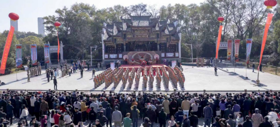 ͼΪ��ƽ������¡�ؾ�������Ϊ����Ѫ�ഺ�����ꡤ�﷫��̤���̡��ġ�2026����ƽ�д����±����黶����ʽ����