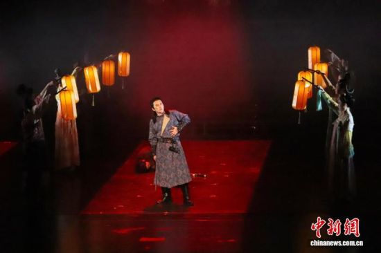 ͼΪ������ʮ��ʱ�����ݳ��ֳ��� �ܽ��� ��