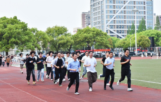 ����Ժ�쵼����ʦ����ͬѧ�ǲ����ܲ�