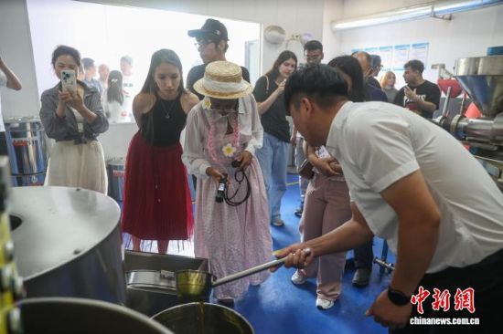 ͼΪ����������족�ڽ���ʡ�Ž����Ϫ������������������ϼӹ������ڲιۡ��������� ��