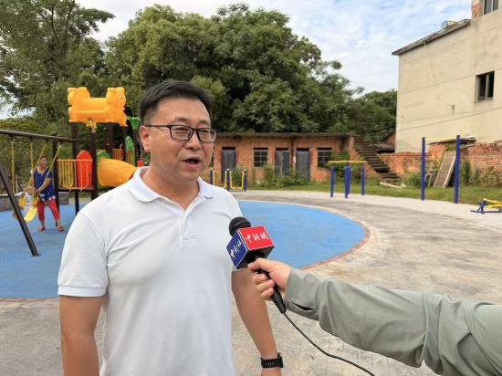 ͼΪ�ϲ��콭ʵҵ��չ���޹�˾�ܾ������������ڽ��ܼ��߲ɷ�