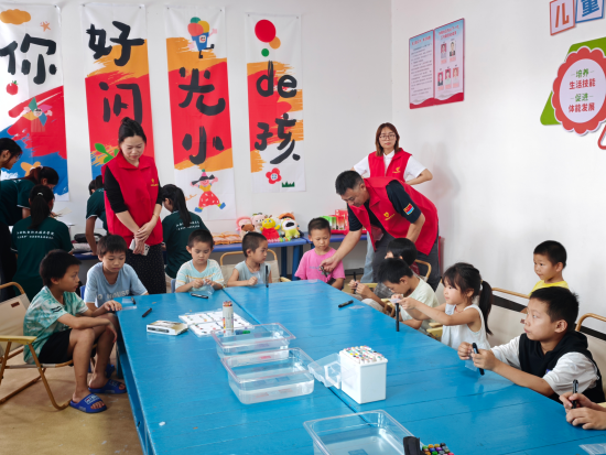 ͼΪ��ˮ��ˮ����ˮ���������������硱 ��ѧ������������ͯ��չȤζ���ã��ḻ�����ǵļ��������ǿ ��