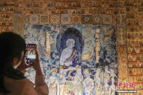 ˿·�����������й�������ɫ��Ķػ�