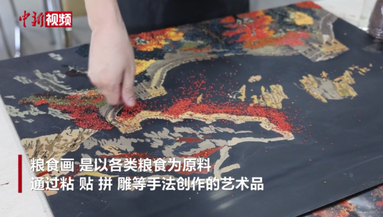 {标题
}