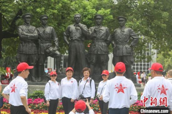八一南昌起义94周年 纪念馆迎来参观热