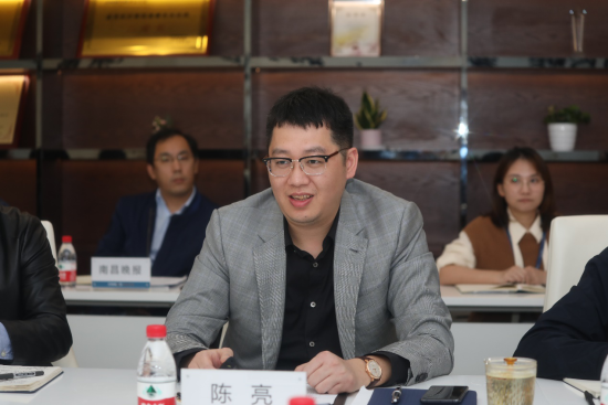 江南都市网 江西新闻  签约仪式当天金茂南昌总经理陈亮表示,目前中国