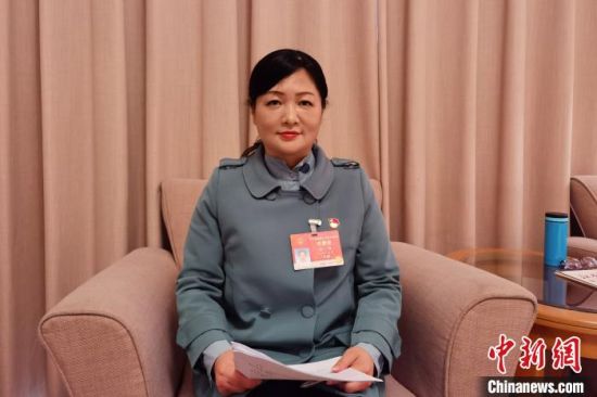 江西省景德镇市珠山区新村街道梨树园社区党委书记,居委会主任余梅