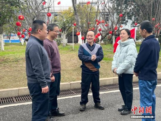 ͼΪ�·�(��)�͹����ǽ��н������ܷ��߹�ͼ