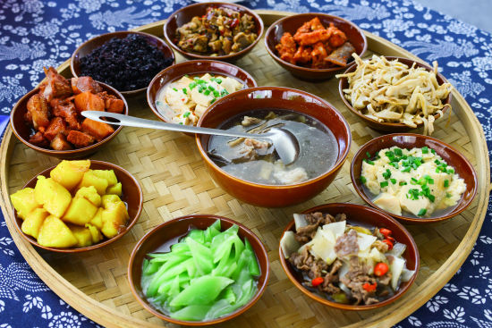 ��������������糤�����ϣ�ʮ����ɫҲ��������ڣ������⡢��Ԫ�׹��ȼ��ȳ���������� ��ʮȫʮ���� �Ĵ������⡣��������